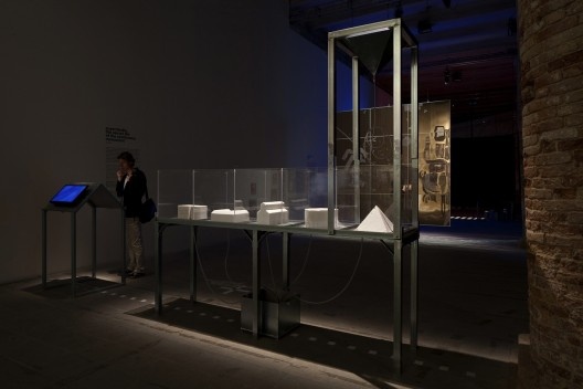 Gabriele Mastrigli, Superstudio. The Secret Life of the Continuous Monument. 14ª Mostra Internacional de Arquitetura, Fundamentals, Bienal de Veneza