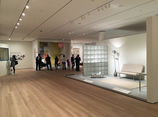 À direita, o apartamento para o jovem design de Nova York