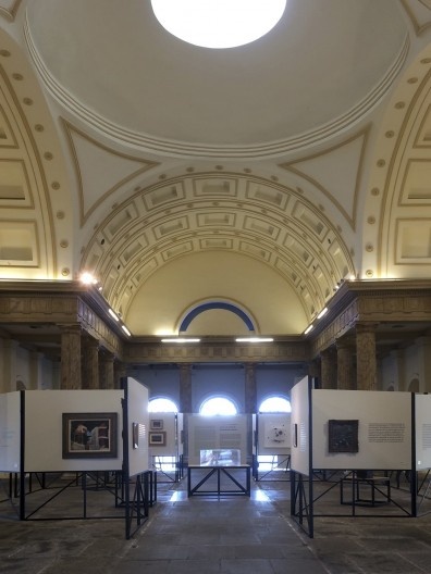 Casa França Brasil, edificação inaugurada em 1820 (funcionava uma espécie de bolsa de valores), passou por vários usos até se transformar na atual instituição em 1990