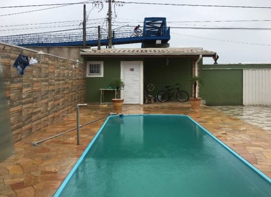 Visão da passarela a partir da residência