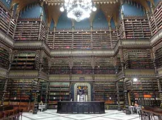 Dá para perder o fôlego no Real Gabinete Português de Leitura