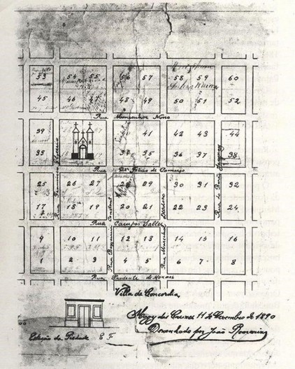 Planta de Suzano – então denominada Villa da Concórdia, de 1890. Em destaque a então Estação Piedade e a praça com a igreja, diferente da configuração atual, instalada entre as ruas Felício de Camargo, Campos Salles, General Francisco Glicério e Benjamin