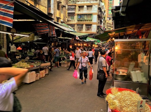 Macau, feira em rua de comercio local, 09/10/2016