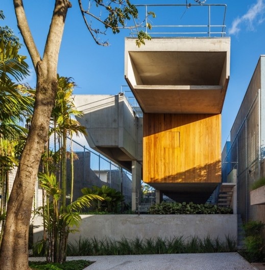 Weekend House in Sao Paulo, SPBR architects