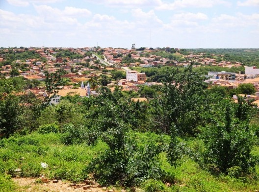 É verão, e São Raimundo Nonato é uma cidade quente...