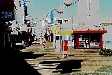 Praça Basílio Rangel - Calçadão Comercial 2001