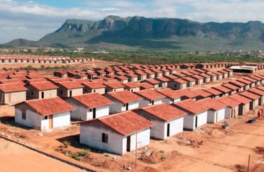 Habitação popular, cidades e geologia