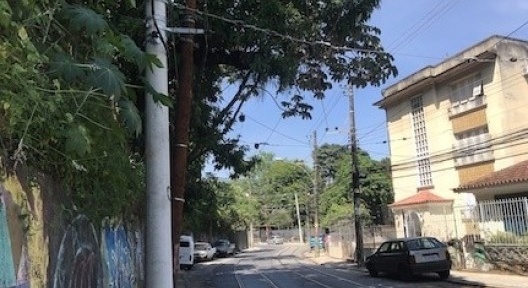 Implantação e tipos arquitetônicos nos lotes à jusante