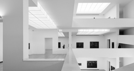 Fundação Iberê Camargo, sistemas de iluminação, Porto Alegre, 2003. Arquiteto Álvaro Siza