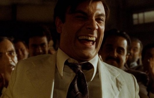 Cena do filme Chatô, o Rei do Brasil, direção de Guilherme Fontes