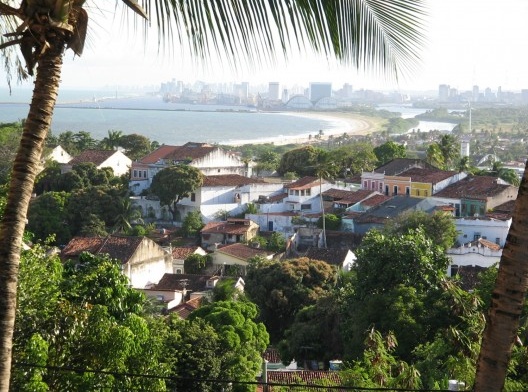 Olinda, o ístimo e Recife, vistos do Alto da Sé, Olinda