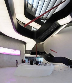MAXXI – Museu de Arte e Arquitetura do Século XXI, Roma. Arquiteta Zaha Hadid