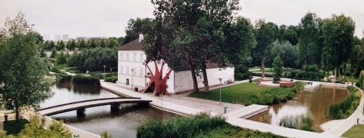 Parc de Bercy, Paris, arquitetos Bernard Huet, Madeleine Ferrand, Jean-Pierre Feugas e Bernard Leroy, paisagista Ian Le Caisne e Philippe Raguin