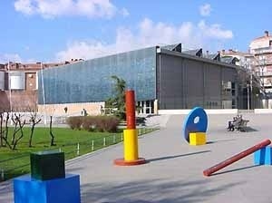 Biblioteca Pompeu Fabra de Mataró, Catalunya, España (1)