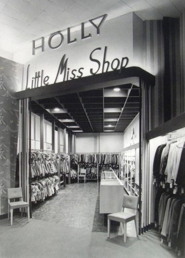 Holly Store, 35 N. Pearl St., Albany, New York, 1946