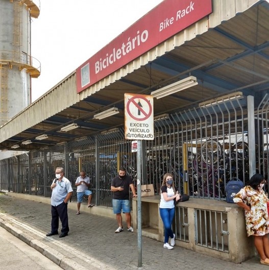 O bicicletário da Estação Jardim Romano conta com 240 vagas, capacidade um pouco menor que no Jardim Helena e Itaim Paulista