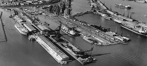 1. Antiga atividade portuária nas Docas Leste