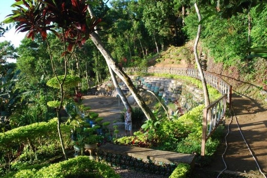 Parque Sitiê, Rio de Janeiro, 2005. Pedro Henrique de Cristo e Caroline Shannon de Cristo / +D Studio
