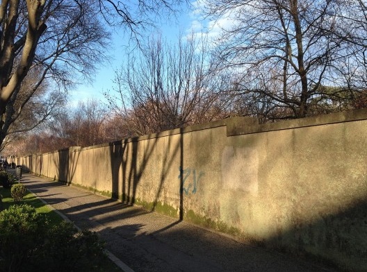 Fundação de Serralves – Museu de Arte Contemporânea, vista externa a partir da Rua Dom João de Castro