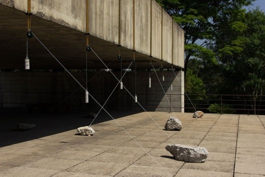 Corpo de prova, de Marcia Pastore, Museu Brasileiro da Escultura e Ecologia – MuBE, São Paulo