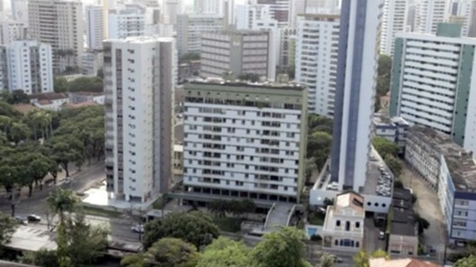 Villa Cristina inserido na paisagem urbana