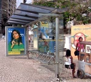 O cidadão ausente. A cidade do Salvador e os seus abrigos de ônibus