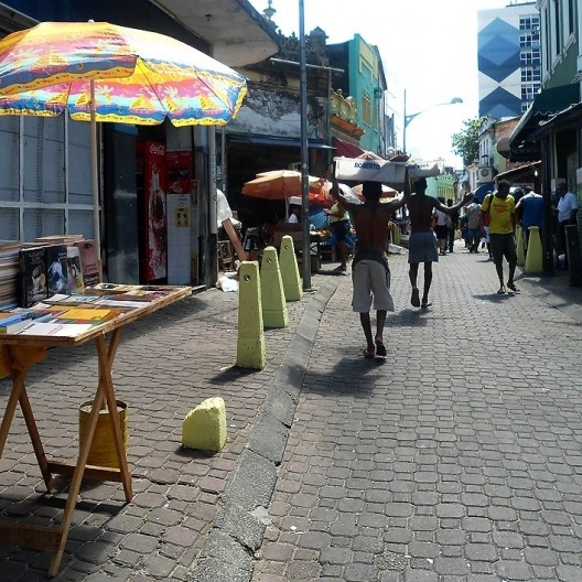 Carregadores no 2 de julho, Salvador, 2012