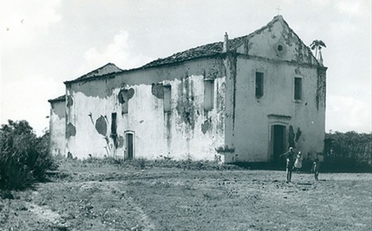 Visão geral da Igreja de São Miguel Arcanjo em 1978