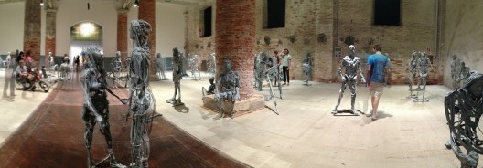 Venetians, de Pawel Althamer, Arsenale