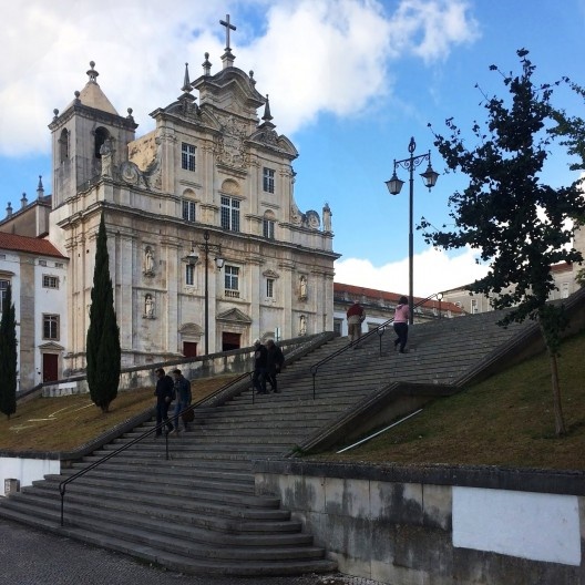 Subindo para o Largo da Sé Nova, Coimbra