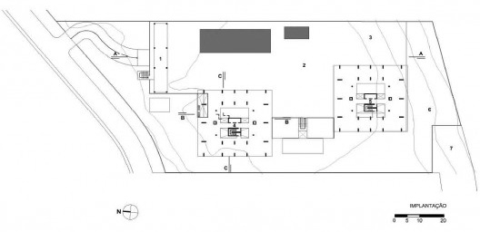 Edifícios Penhasco das Gaivotas, implantação