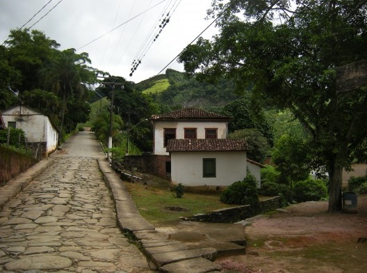 São Pedro do Itabapoana ES, rua em pé-de-moleque