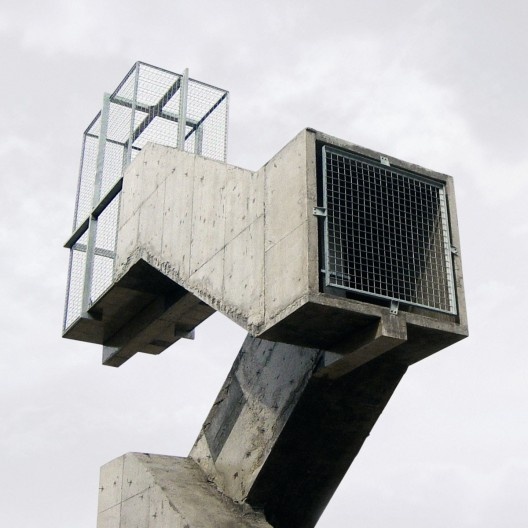 9+1. Ways of being political, “Stairway to heaven”, Faustino, MoMA
