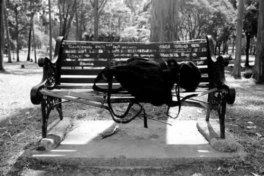 Banco no Parque Metropolitano La Aduana, San José, Costa Rica