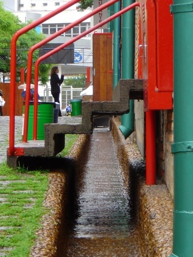 Calha - SESC Pompéia