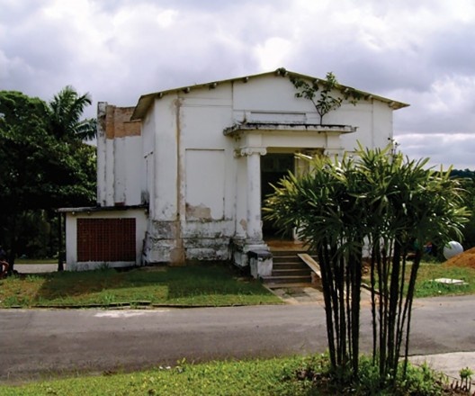 Pavilhão do Grande Equatorial (Planetário), edifício antes do início do restauro (C), c. 2006