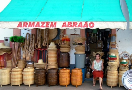 Imagem 1 – Armazém Abraão, fachada, maio 2008